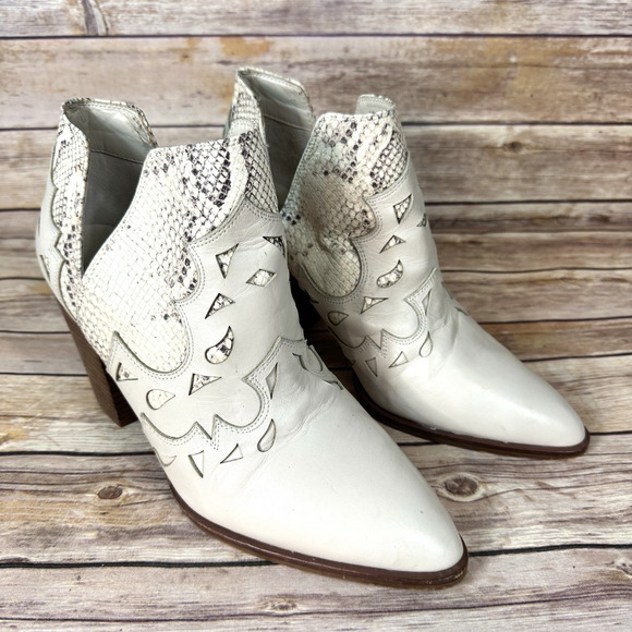 Gianni Bini Shoes - Gianni Bini GB Womens Beige Boho Western Block Heel Ankle Boots 11M